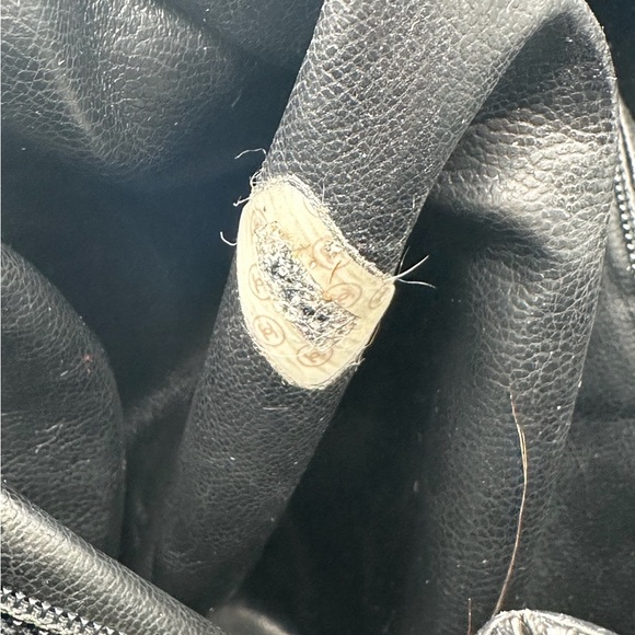 CHANEL VINTAGE PATENT LEATHER BACKPACK 24K GHW - Picture 16 of 16